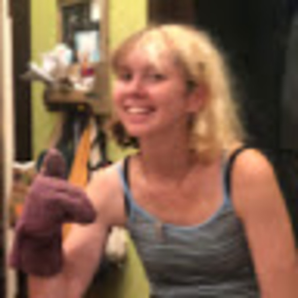 Meet your Posher, Ella - Picture 1 of 1